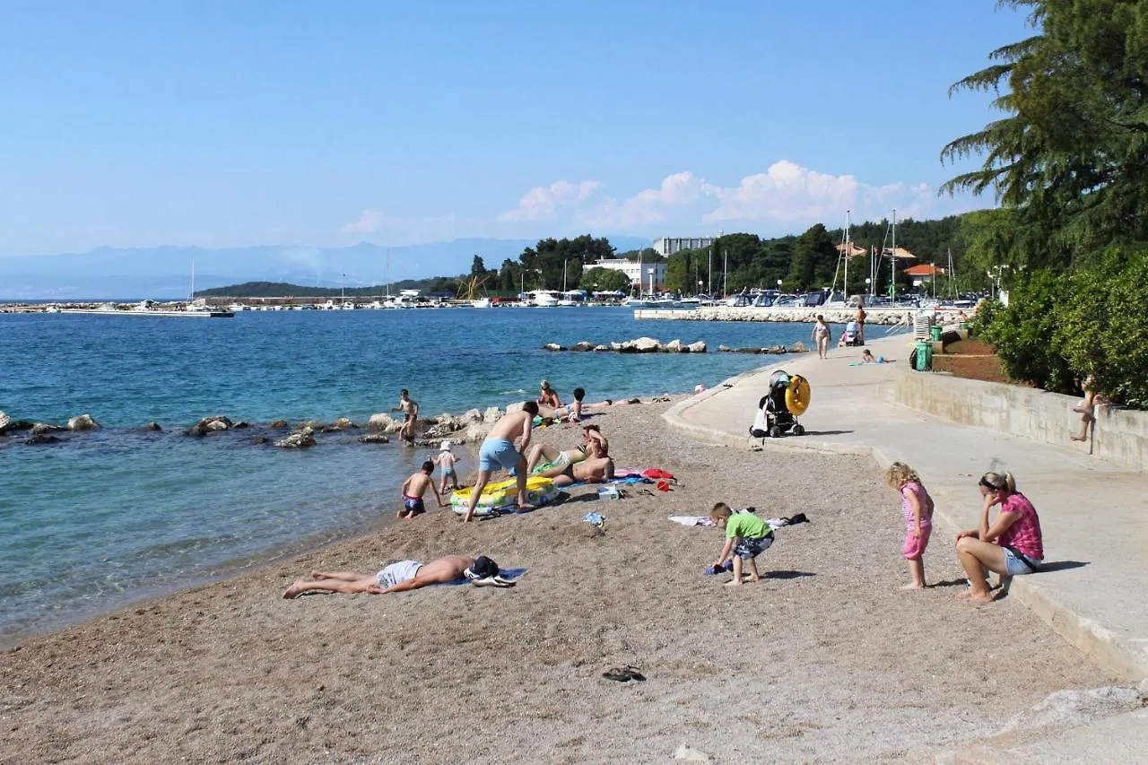 Apartments With A Parking Space Nska, Krk - 21684 Malinska
